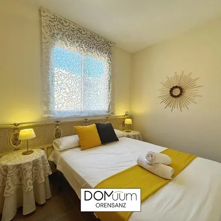Domuum Holidays - Orensanz * Salou